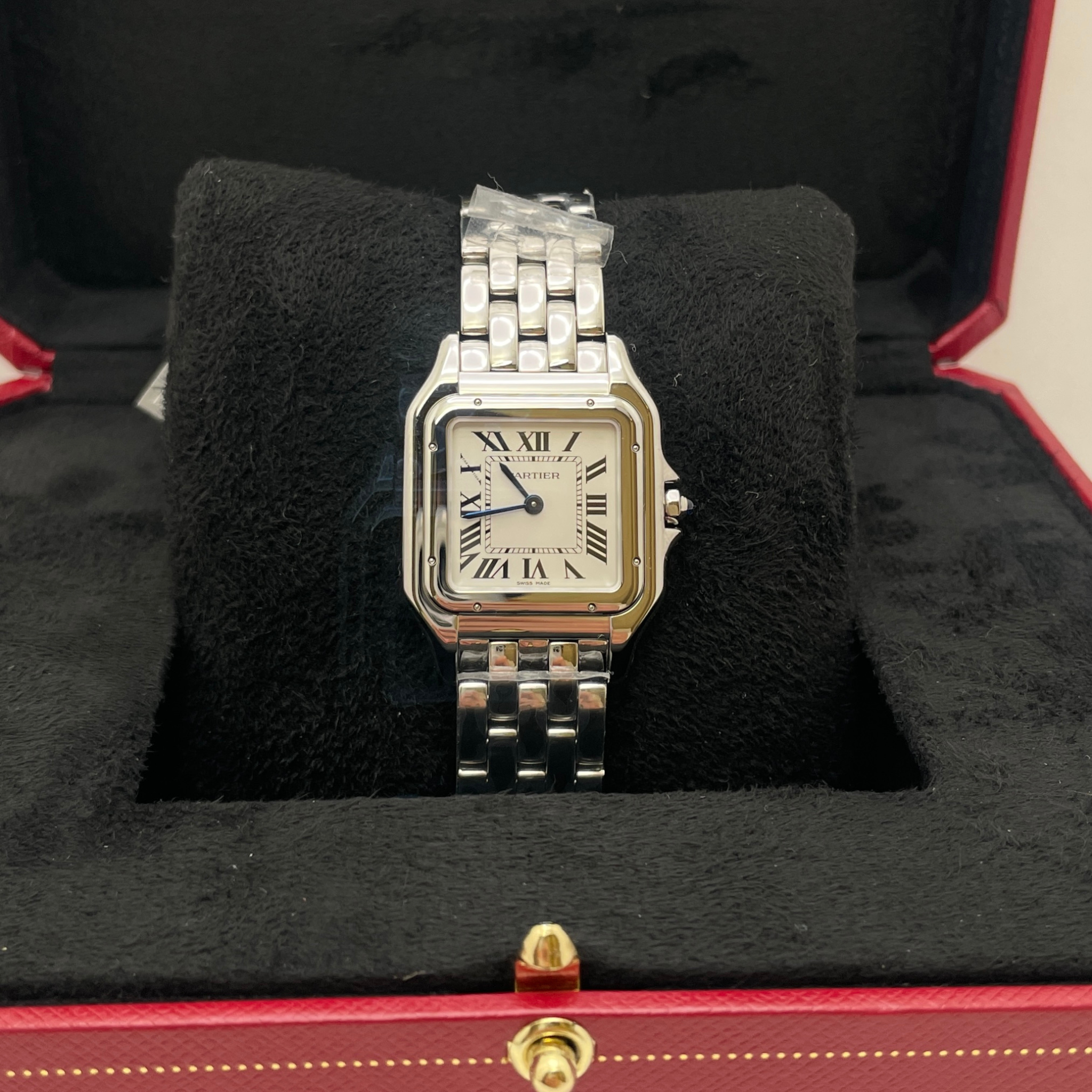 Cartier Panthère Medium Ref. WSPN0015 *NEW 01/2026*